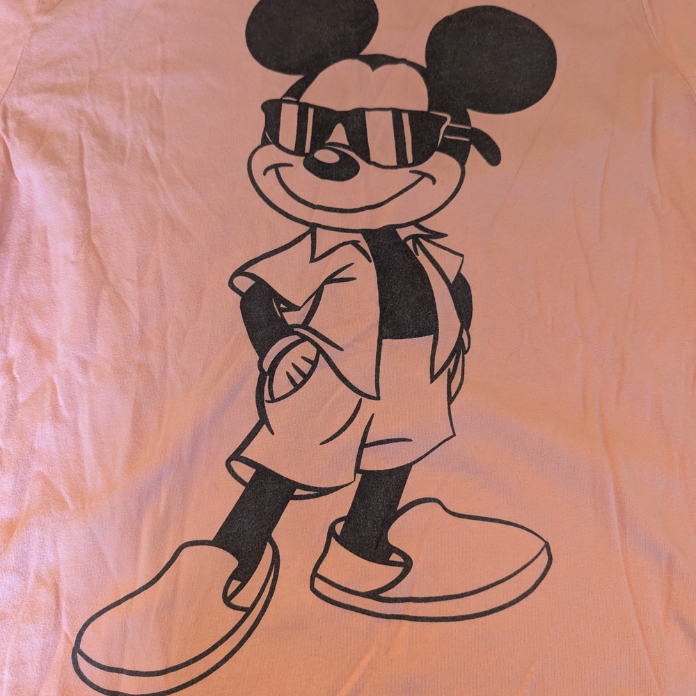 EUC Disney Parks Adult Medium Coral Mickey Mouse Summer Shades L/S T-shirt